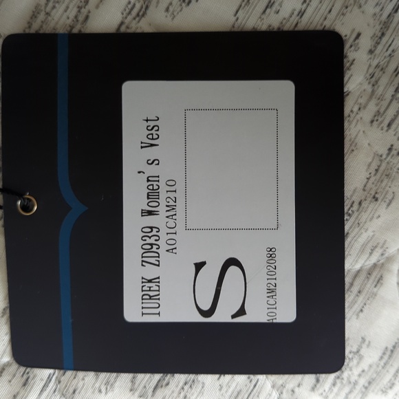 NWT 🔥 IUREK Unisex Heated Battery Pack Vest Size Small Black Women's - Picture 4 of 6